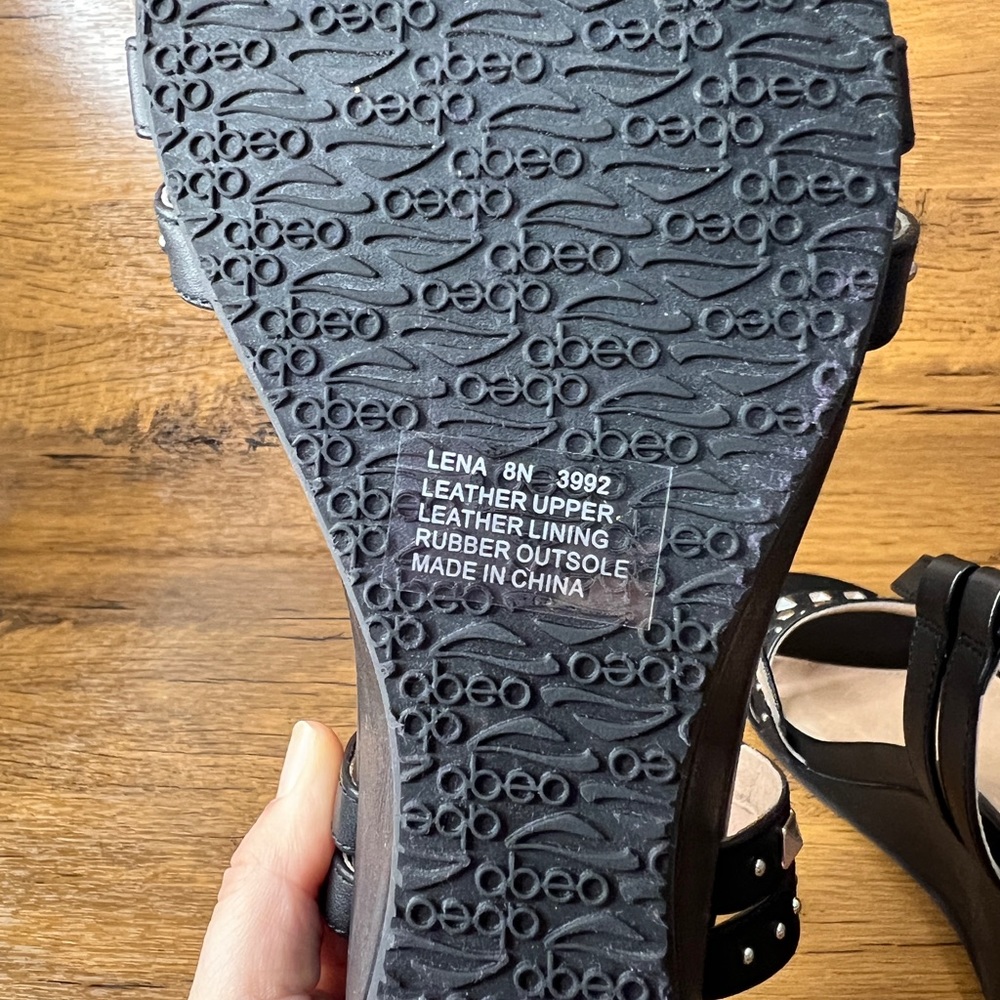 NWT - Abeo Lena Sandal - Leather - Picture 4 of 4